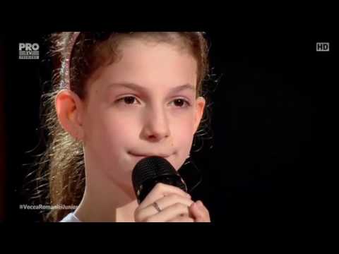 The Voice Kids Romania 2017 - Esra Lepadatu (Tomorrow)