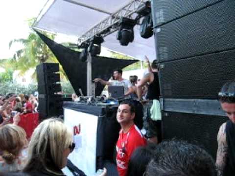 Loco Dice & Luciano - Pool Party - WMC 2010