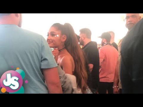 Watch lagu Images Videos Celebrity Sightings Coachella 2019, Watch Images Celebrity Sightings Coachella 2019 free Watchn, video klip Celebrity Sightings Coachella 2019