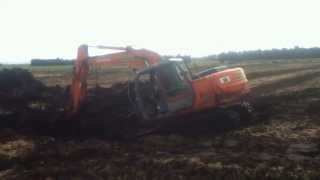 preview picture of video 'Walling contracting Peat bog'