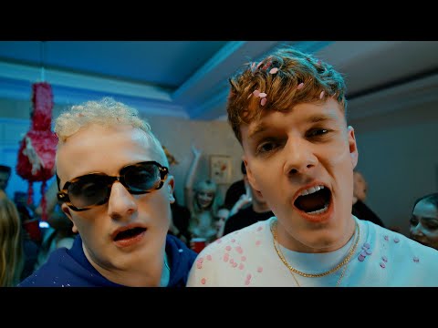 WYJECHALI - Ronnie Ferrari, Albert RCB (Official Music Video)