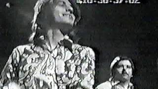 THE RASCALS-&quot;PEOPLE GOT TO BE FREE&quot;(LYRICS)