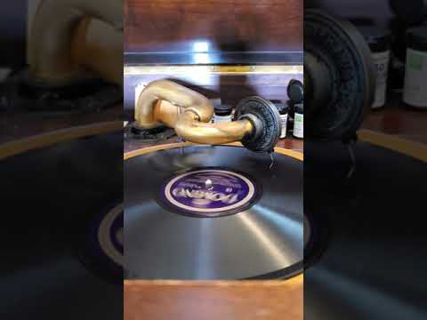 Sweetheart Memories - (vocal Irving Kaufman) Fred Rich's Dance Orchestra  Domino Records #4064