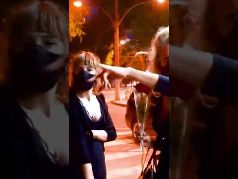 Taryn foi homenageada no Dia do Dublador, relembre