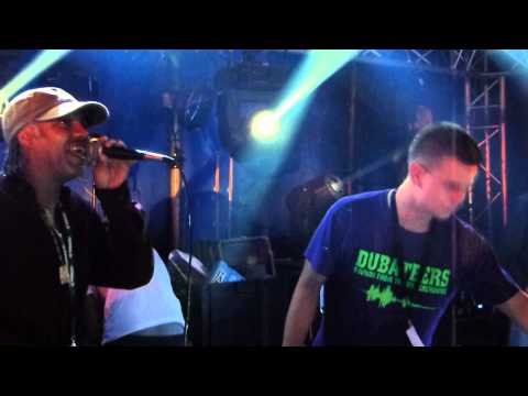 Bout'40 Festival #8 - The Dubateers feat Charlie P "Hungry!" & Dixie Peach "Worries in The Dance" ⑥