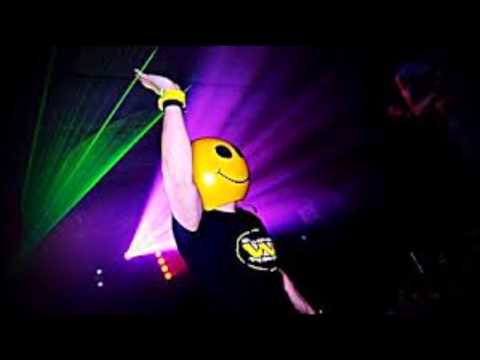 Mike Candys vs Shaun Baker ft  Evelyn   Heaven & Hell