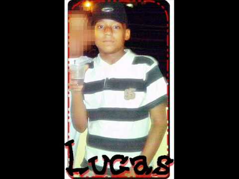 Montagem   Novinha do lixao  kika na vara senta na vara