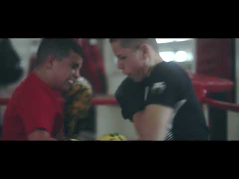 ИЗТОЧЕН БЛОК - ХЪС (СИМО,КРИС) / IZTOCHEN BLOK - HUS (SIMO, KRI$)