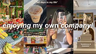 enjoying my own company in my 20's!💌 fall days, exploring on my own, bookstores, & running errands!