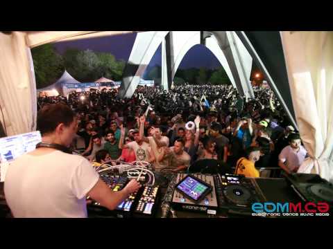 Maher Daniel & Dubfire at Piknic Electronik 2011-05-22