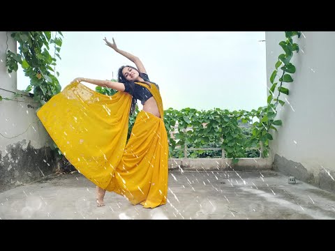 VAISHNAVI MANDHALKAR Tip Tip Bar...