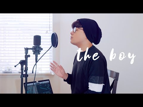 i wrote this song for a sad boy no one ever noticed