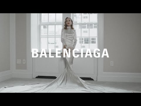 Isabelle Huppert’s Balenciaga look at the Met Gala 2024