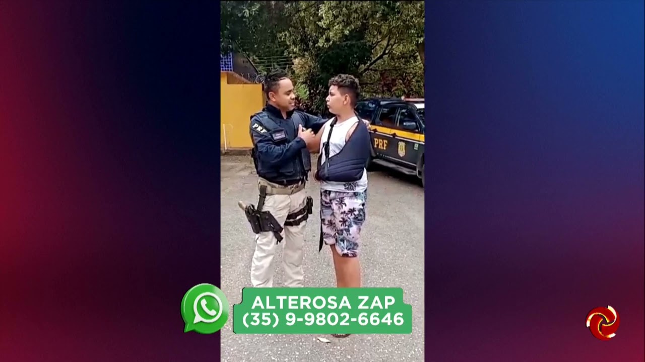 PRF presenteia adolescente que perdeu o avô em acidente em Manhuaçu