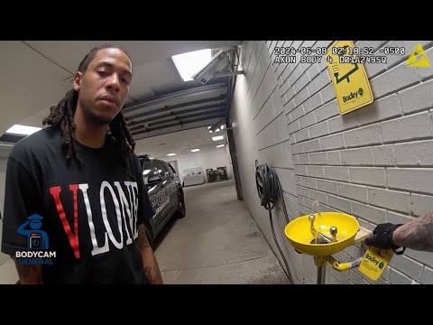 Police Pepper Sprays This Wannabe Gangster Who Thought He Was Tough