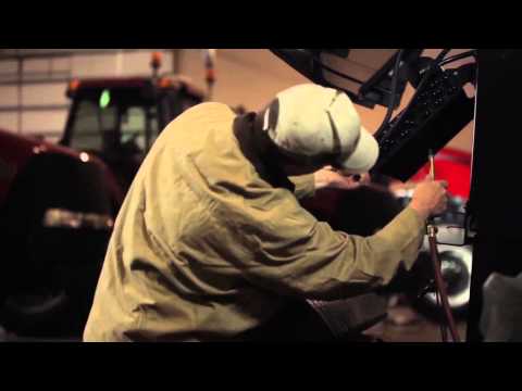 Magnum Tractors: Service
