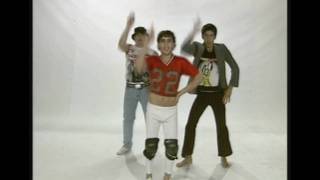 Yo No Me Quiero Casar, Y Ud? Music Video