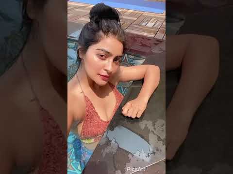 Karishma Singh aka Yukti Kapoor On Beach😍❤ #