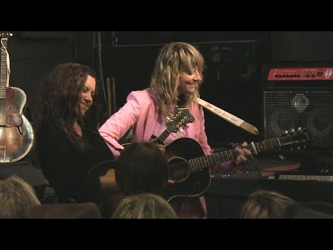 Madison Violet - Small Of My Heart - Live at McCabe's