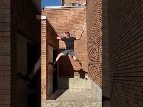 Triple Wall Jump in Real Life? 😳