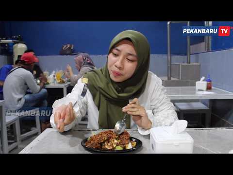 Rasa Boleh Sederhana, Tapi Ceritanya Luar Biasa | Keseruan Makan Rujak Di Pekanbaru Part # 3