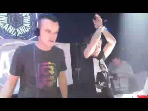 CARLOS PEREZ B2B DAVID MK @ NEW GUASS (19-12-2015)