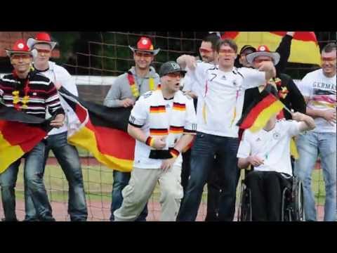 EM 2012 "Kunstschmiede" - Wenn der Ball rollt  (HD)