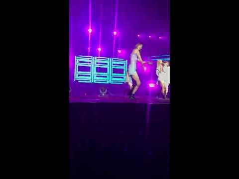 EXID 이엑스아이디 (Up & Down, Hot Pink) HallyuPopFest Singapore 2018 180908