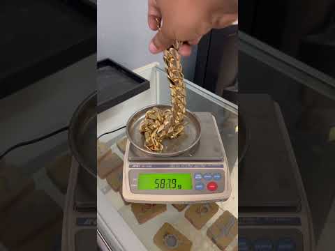 Unlocking unbelievable style: the 1 KILO CUBAN LINK CHAIN! #Gusvillajewelry #gold