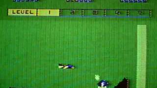 Skramble on the Dragon 32 vintage home computer. Gameplay & Commentary