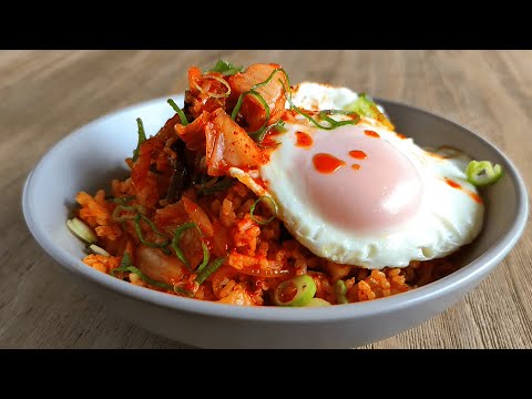 Easy Kimchi Fried Rice with Sunny Side Up Egg | Simple Asian Comfort Food