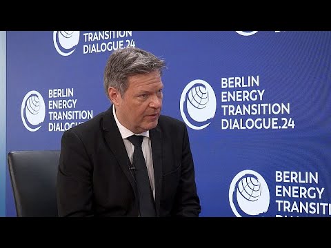 Robert Habeck: "Wir müssen pragmatischer sein und weniger bürokratisch"