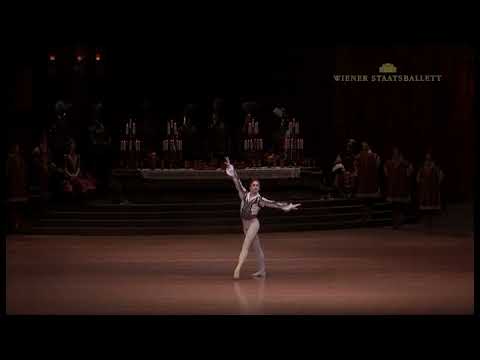 Jean de Brienne in Raymonda (act 3) - Denys Cherevychko