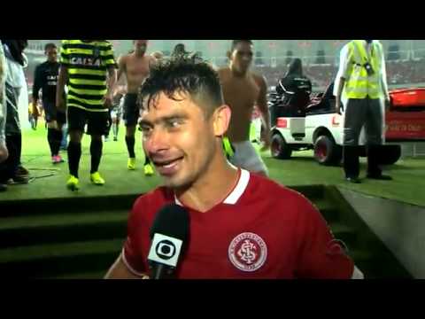 Globo Esporte - INTERNACIONAL 4x2 Coritiba (25ª Rodada - Brasileirão 2014)