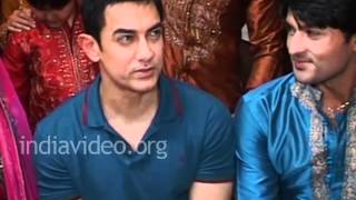 Aamir Khan's surprise visit