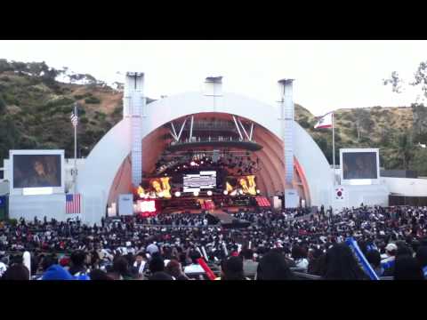 Black and White G.NA