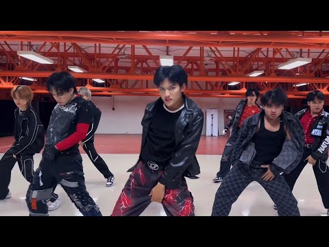 ATEEZ(에이티즈)  - pirate king + work cover by THE MAKAZ from Thailand