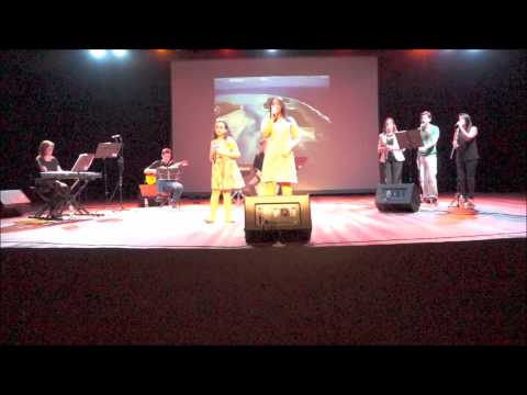 BIDELLATI-C.E.M- Yasmim e Natália "A chave do coração" - 11/2014