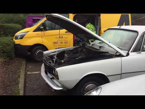Matts garage - Rover P6 2000: Oh no its on fire!!!