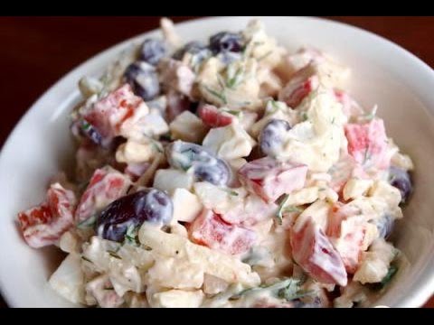 Салат из крабовых палочек с фасолью