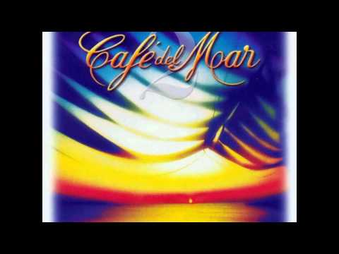 Cottonbelly vs Trumpet Man - Don't Move