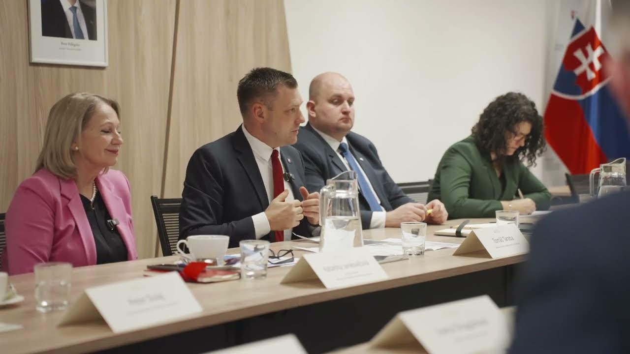 Stretnutie iniciatívy Chránime si naše s ministrom životného prostredia p. Tarabom 28.11.2024