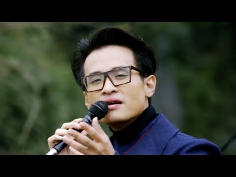 Noo Phước Thịnh hóa nam thần ở sân bay, dù che mặt vẫn khiến CĐM điên đảo - Tinmoi
