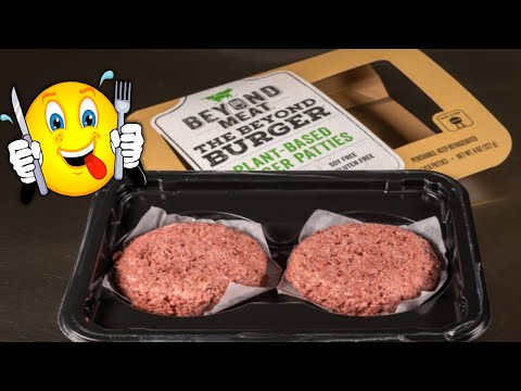 Beyond Meat Burger "Cafe Burger" Recipe (and a Burger King)