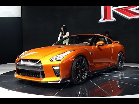 2017 Nissan GT-R First Look - 2016 New York Auto Show