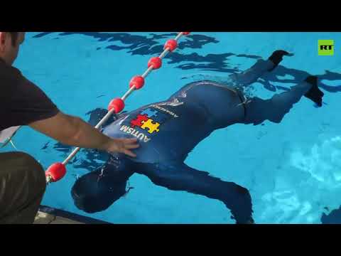 Мировой рекорд без воды. Алекс Сегура Вендрелл. Мировой рекорд по задерживанию дыхания под водой. Задержал дыхание рекорд. Рекорд задержки дыхания под водой.