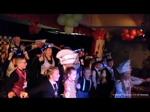 V.V. de Vêrkusköp - Sfeerimpressie Uutrooping Preens 2018