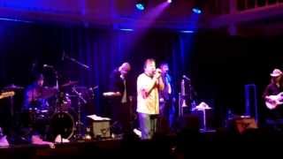Southside Johnny &amp; The Asbury Jukes Paradiso Amsterdam 26-04-2013 (Light Don&#39;t Shine No More)
