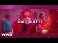 Love Ain T It From Descendants The Rise Of Red Lyric Video
