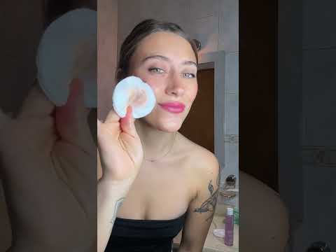 Elimina el maquillaje con suavidad mientras hidrata y revitaliza tu piel 🧖‍♀️